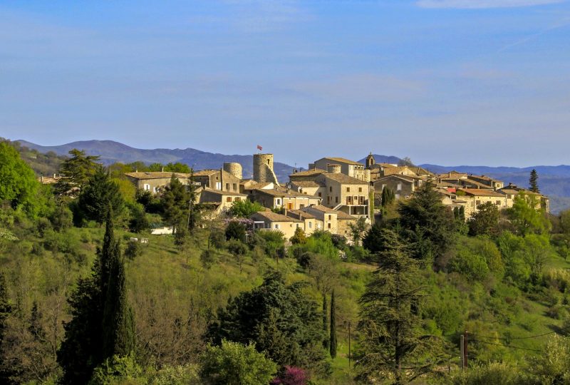 Déambulation accompagnée à Saint-Vincent-de-Barrès et découverte de L’Ecritoire enluminé à Saint-Vincent-de-Barrès - 2